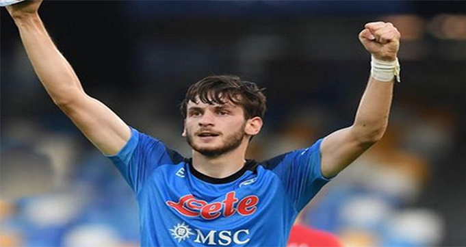 Kvaratskhelia Pergi Dari Napoli Sebagai Bintang